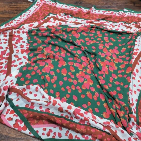 Ann Taylor 100% Modal Cotton Colorful Strawberry Print Women's Scarf, NWT - Picture 4 of 7